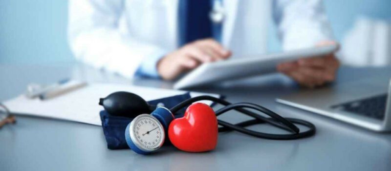 Kardiyoloji Nedir Kardiyoloji Nedir ve Hangi Hastalıklarla İlgilenir? Türkiye'nin En İyi Kardiyoloji Doktoru ( Kardiyolog) Rehberi 2025