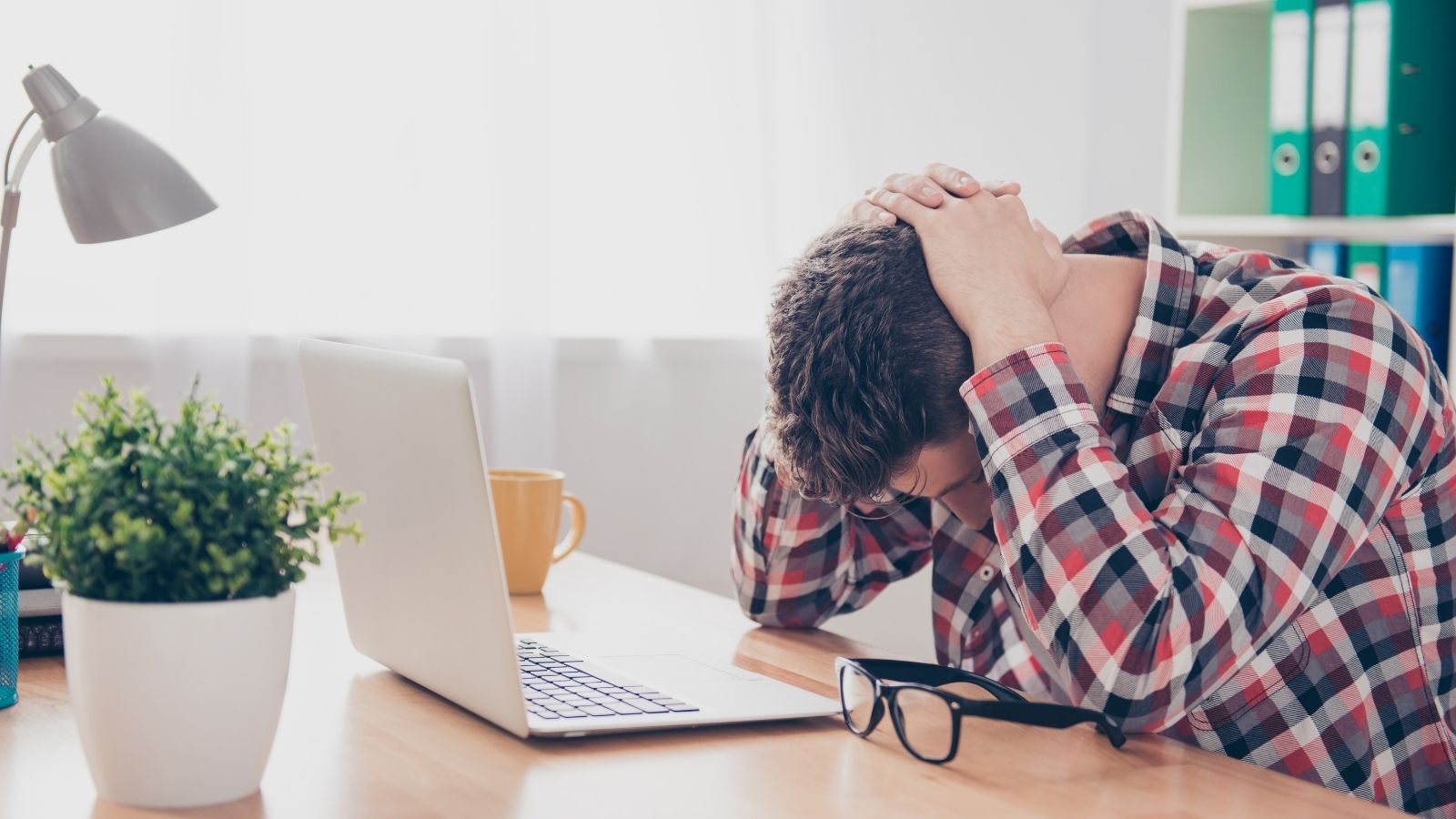 Yuksek Kolesterol Bas Agrisina Neden Olabilir mi Yüksek Kolesterol Baş Ağrısına Neden Olabilir Mi?